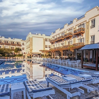 FALCON NAAMA STAR