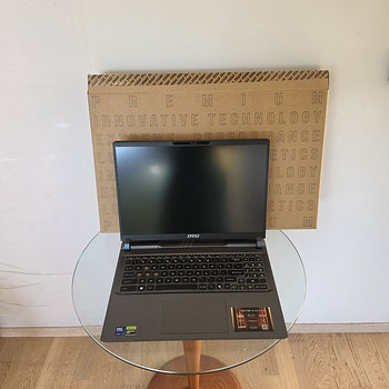 Sülearvuti MSI Vector 16HX,RTX5080,RAM32,2TB SSD,ULTRA 9