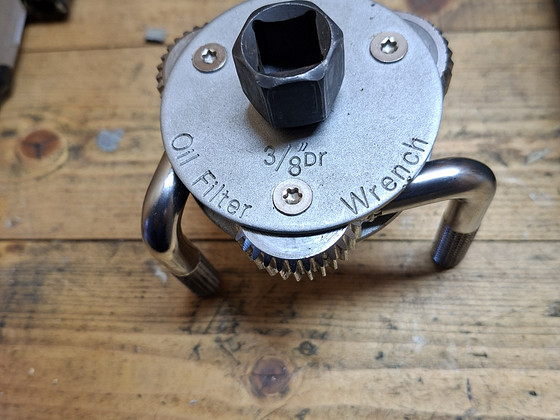 Ключ для масляного фильтра 3/8" 65-130mm