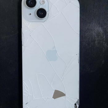 iPhone 15