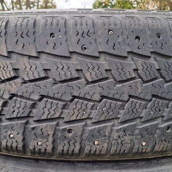 Naastrehvid 225 65 16c, Marshal PowerGrip kc11