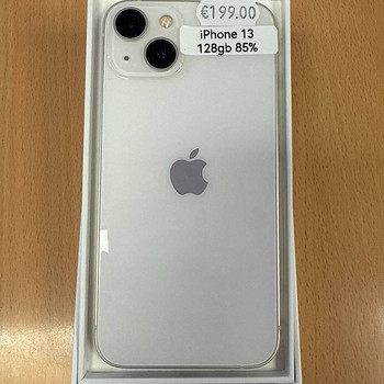Apple iPhone 13 128Gb White в очень хорошем состоянии