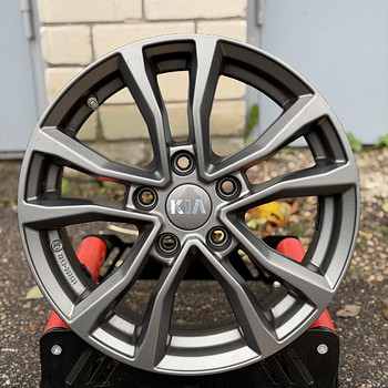 16" Kia originaslveljed 5x114,3 + andurid