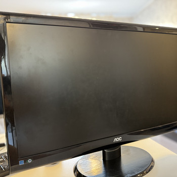 AOC LCD monitor 24"