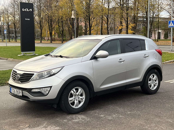 KIA SPORTAGE