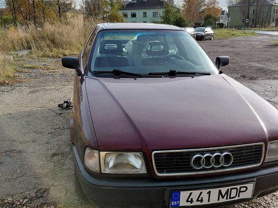 AUDI80