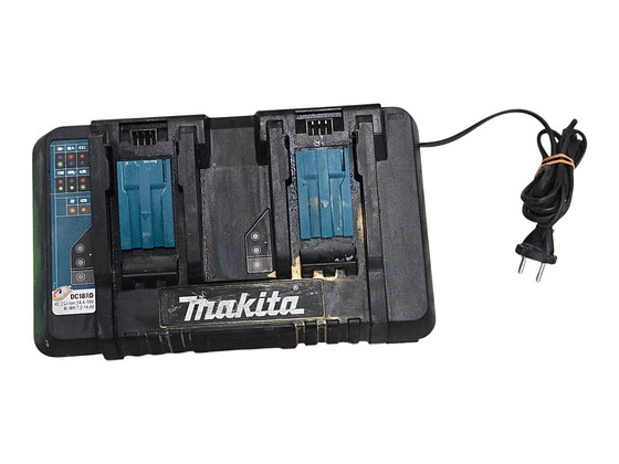 Laadija Makita DC18RD