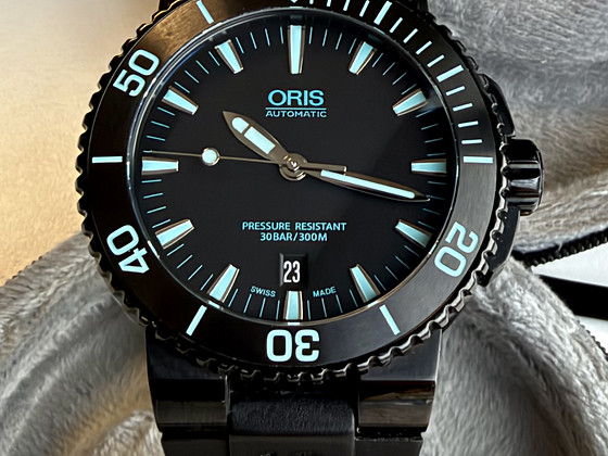 Oris Aquis Date Automatic