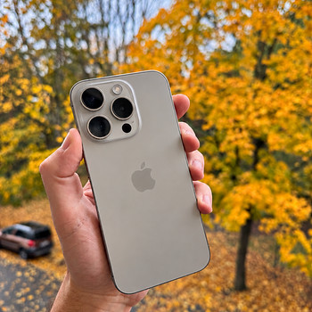iPhone 15 Pro 256 ГБ — Natural Titanium