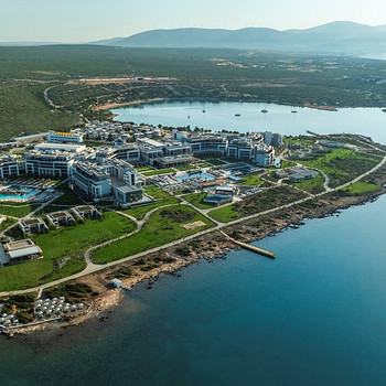 BAYOU ANDA BY BARUT
