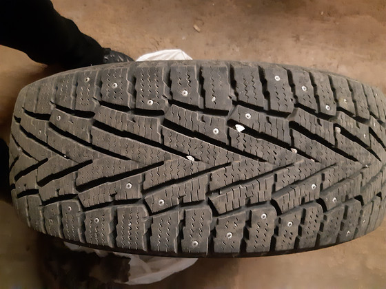 265/65/17 Toyota Land Cruiser
