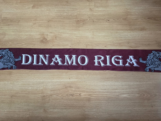 Dinamo Riga fännisall 150x6 cm .