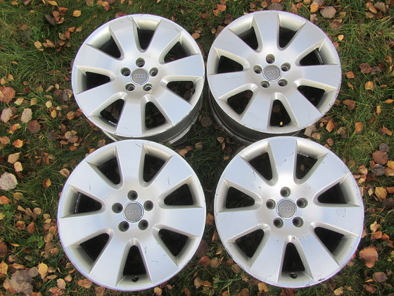Audi R18 5x112 57.1 originaal veljed