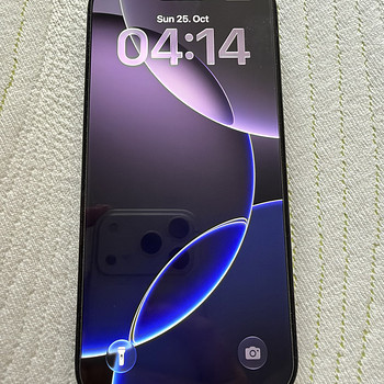Apple iPhone 16 Pro — BH: 87% в очень хорошем состоянии