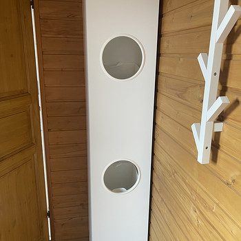 Pesukapp IKEA NYSJÖN valge . 40x190 cm