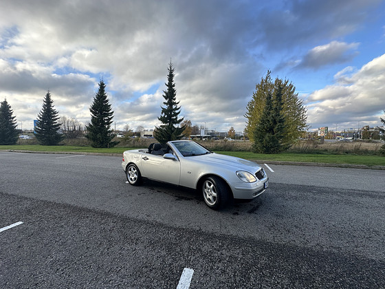 Mercedes slk 200 Registreerimistasu on makstud