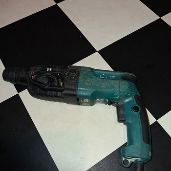 Perforaator makita hr2450