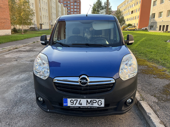 Opel Combo 2015. aasta
