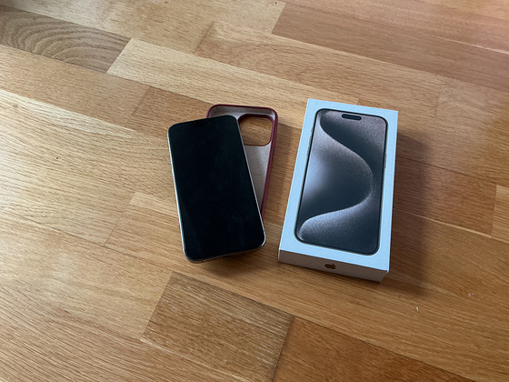 iPhone 15 Pro Max 256GB Natural Titanium