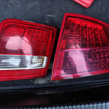 Задний фонарь Audi A8 D3 дорестайлинг