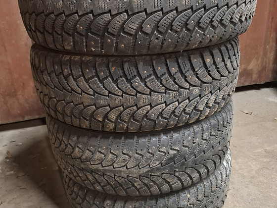 Шипованные шины / зимние шины 195/65 R15