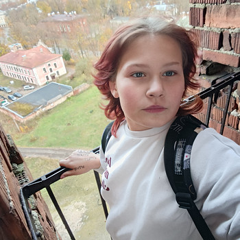 Привет! Меня зовут Вероника, мне 13 лет. Очень люблю животны