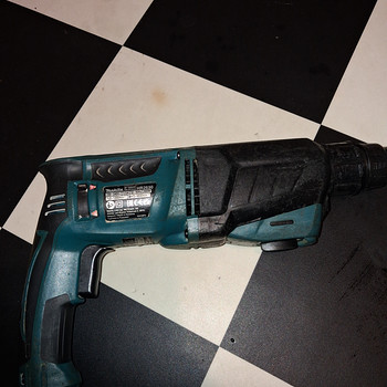 Perforaator makita hr2630