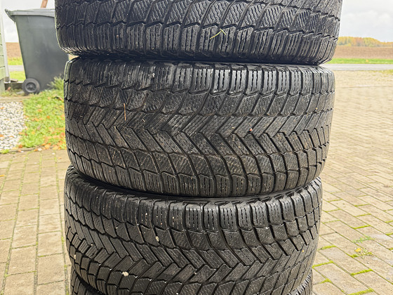 Разноширокие зимние шины Michelin X-Ice Snow