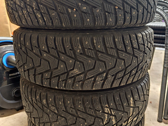 Toyota plekkveljed 4x100 r15 naastrehvidega