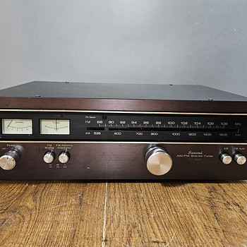 Sansui TU-3900 AM/FM Stereo Tuner