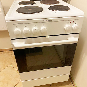 Electrolux pliit