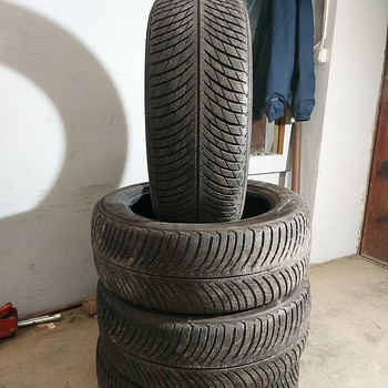 Michelin Pilot Alpin 5