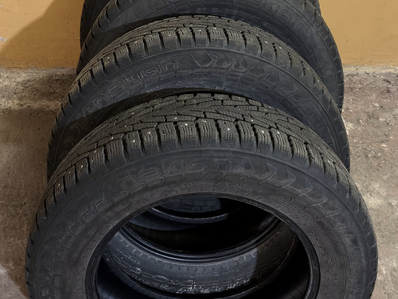 Nokian Hakkapelita 7 225/65 R17
