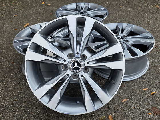 R18 veljed 5x112 w205 C klass OEM Sobib E V CLA A B Vito jne