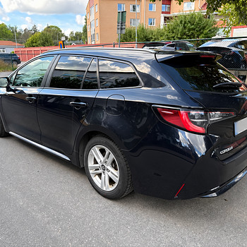 Toyota Corolla Hybrid — renditakse taksotööks Bolt / Uber