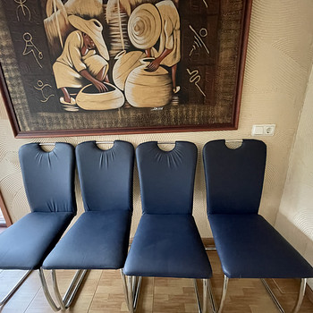 Продаются 4 стула