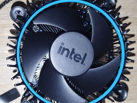 Intel Laminar RM1 (кулер для i5-12400)