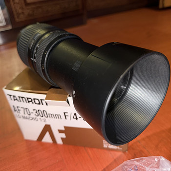 Tamron 70–300mm Nikon AF teleobjektiiv