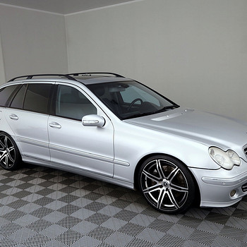Mercedes-Benz C 320 Avantgarde ATM 3.0 CDI 165kW