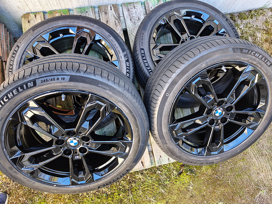 245/45R19 BMW X1 U11 IX1 U11 X2 U10 BMW Michelin E-PRIMACY