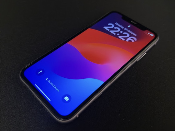 iPhone 11 128GB (фиолетовый)