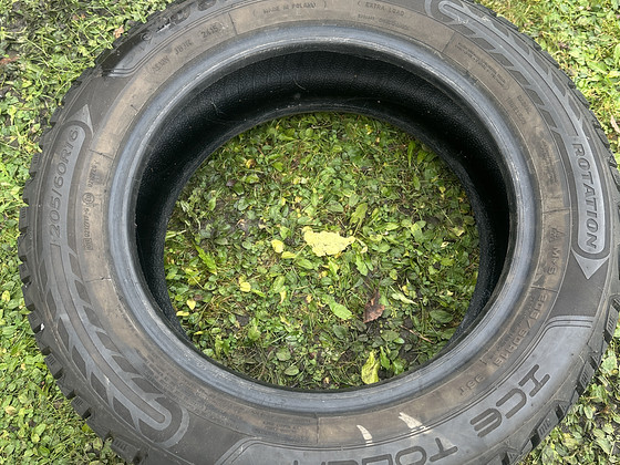 DUNLOP ICE TOUCH