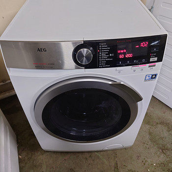 Kuivatiga pesumasin AEG 10 KG
