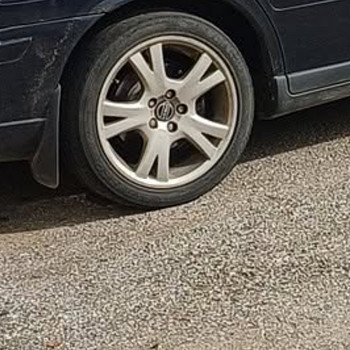 17 tolli Volvo veljed
