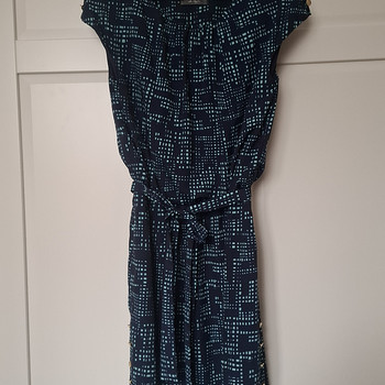 Платье Guess