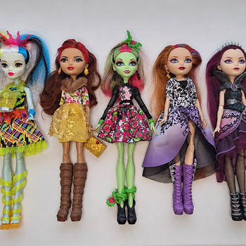 Monster High & Ever After High Doll Bundle