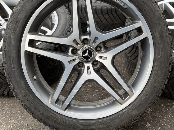 21" Mercedes-Benz GLE originaalveljed 5x112 + naastrehvid