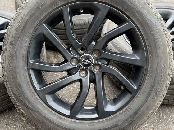 18" Land Rover originaalveljed 5x108 + suverehvid 235/60/18