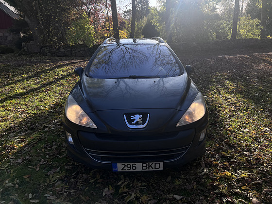 Продам Peugeot 308 SW