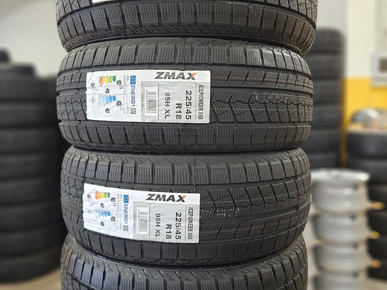225 45 R 18 Zmax Winterhawke II ( НОВЫЕ )